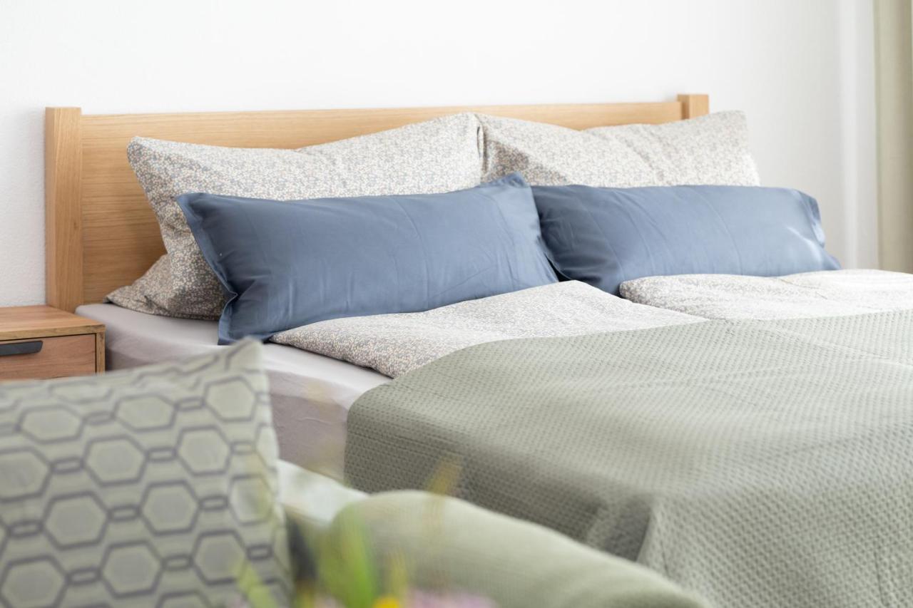 Apart4Me Scandi Apartment Geislingen Zentral Mit Parkplatz Geislingen an der Steige Eksteriør billede
