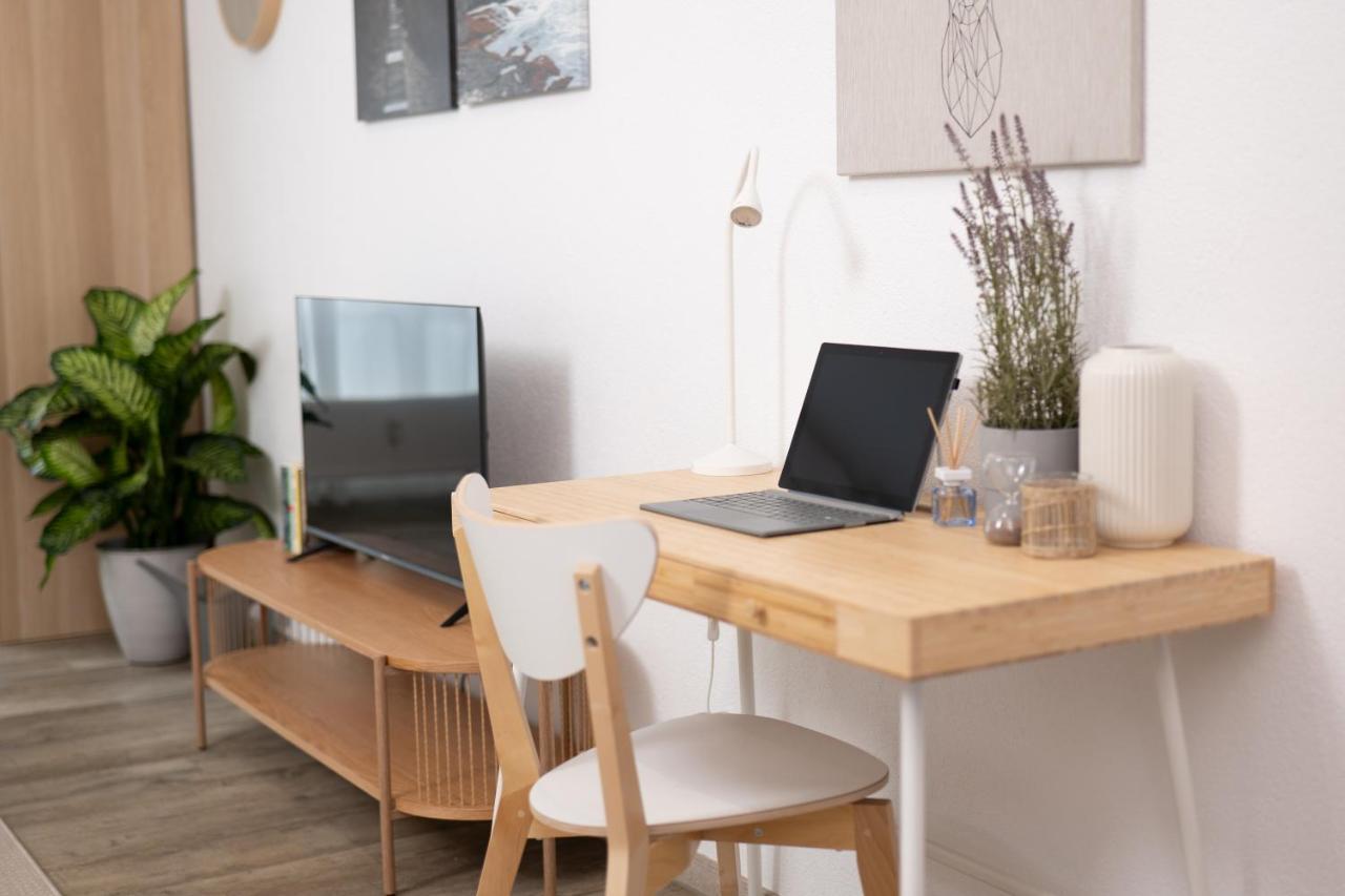 Apart4Me Scandi Apartment Geislingen Zentral Mit Parkplatz Geislingen an der Steige Eksteriør billede